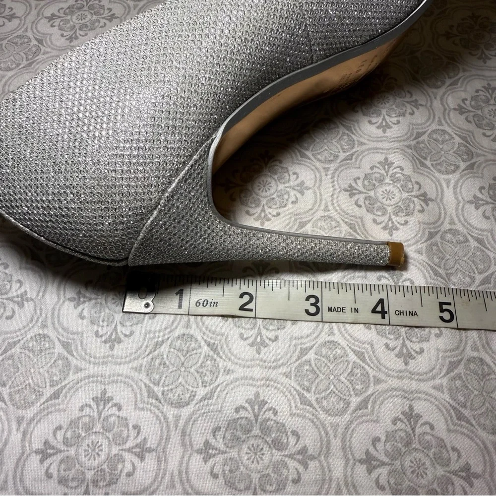 Ted Baker London Lurex Bow Pointed Toe Pumps Sz 39 Silver Glitter Heels